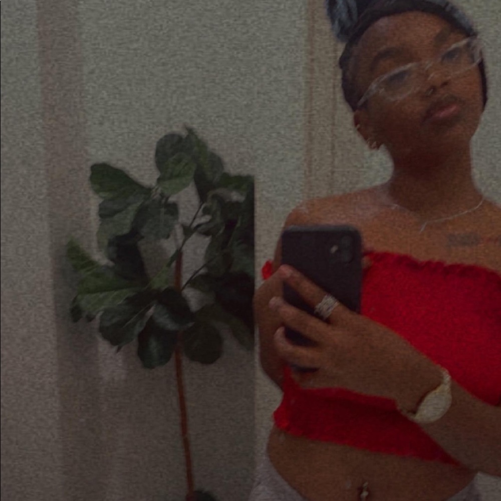 Meet your Posher, Jaida